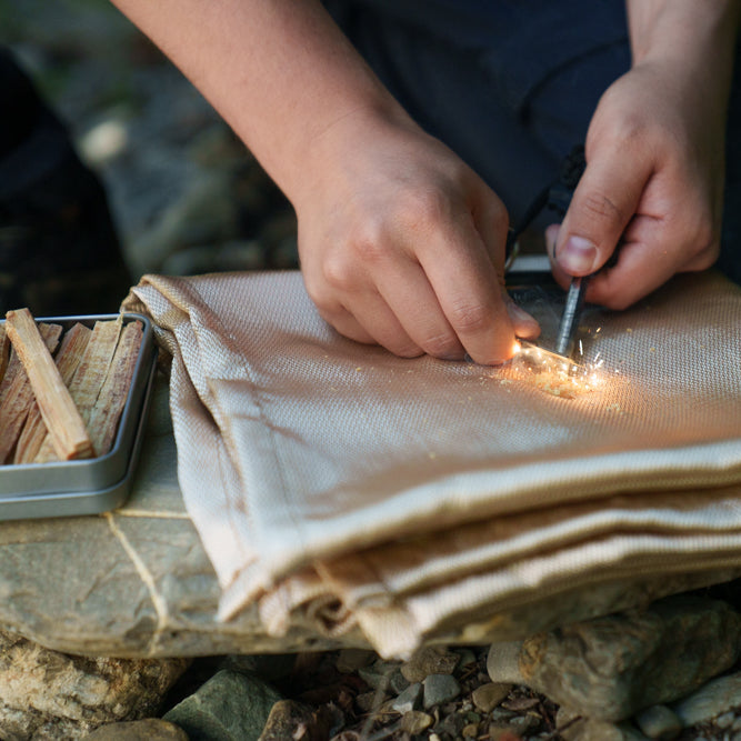 Pinewood fire starter – single piece – box
