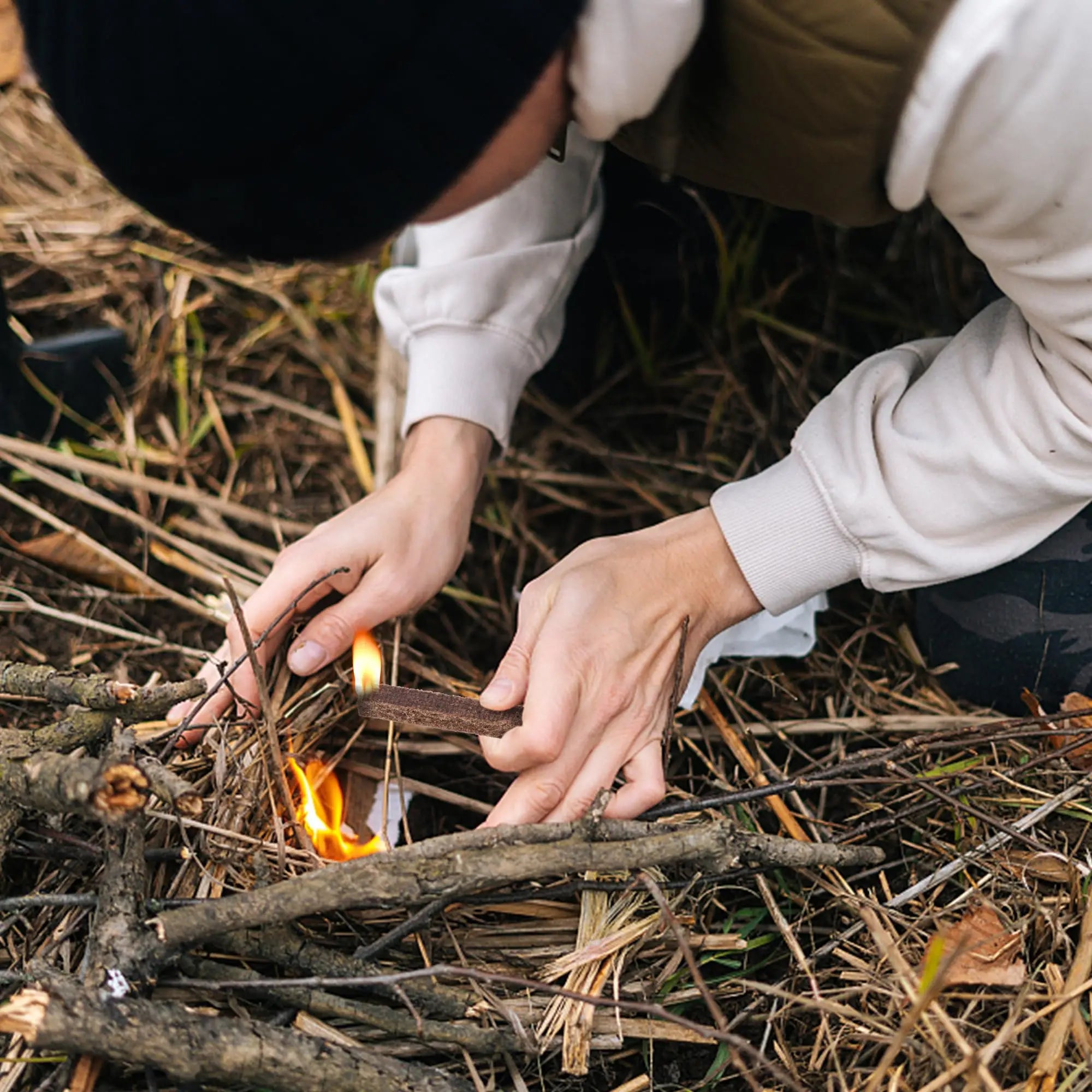 Firelighter sticks for grill, fireplace &amp; campfire