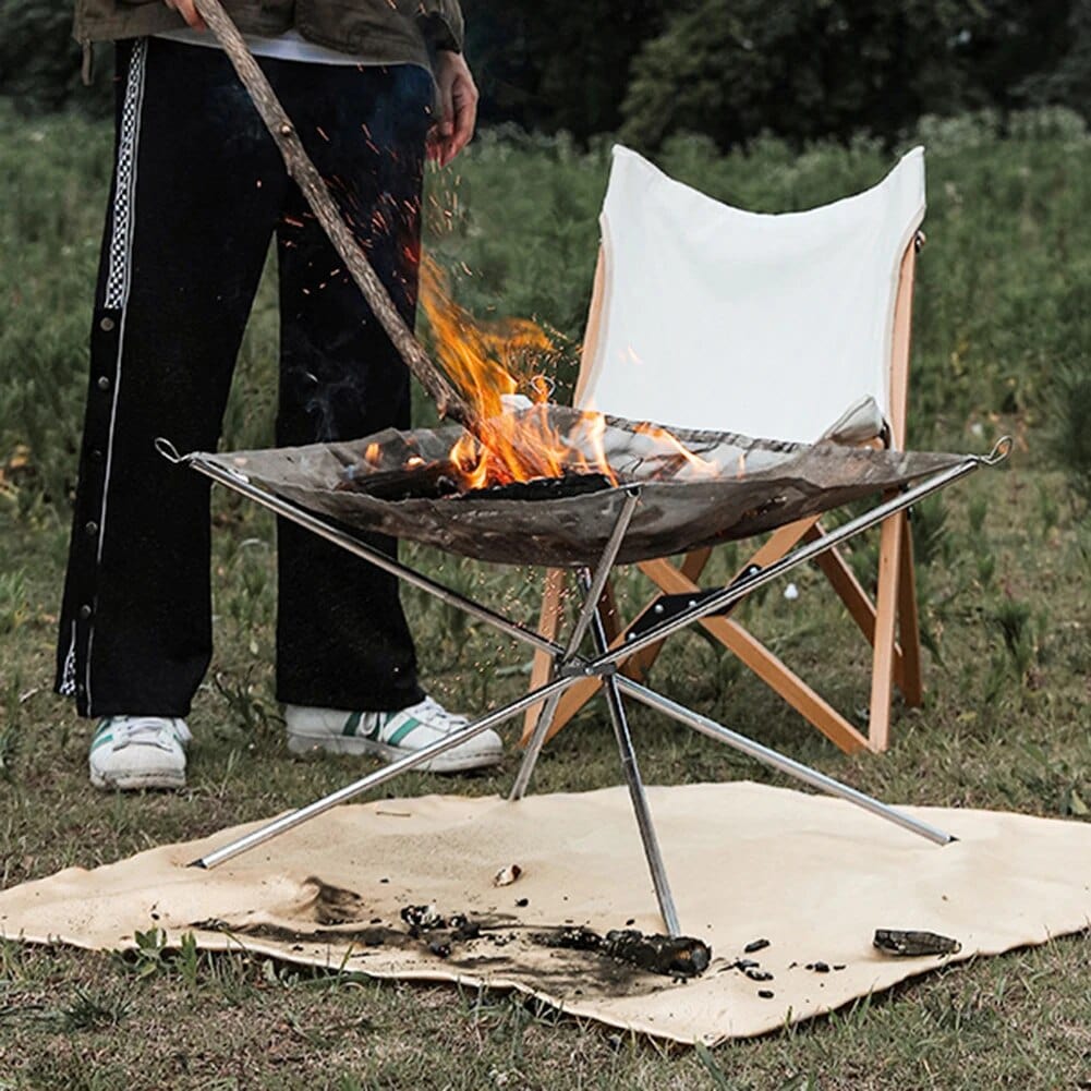 Portable stainless steel fire pit